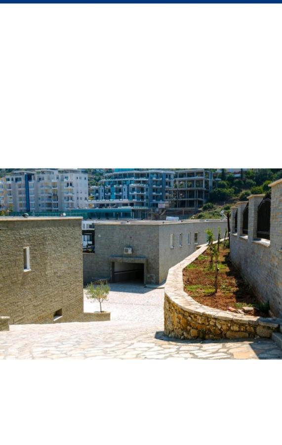 Villa Amos At Aquamarine Residence Vlorë Εξωτερικό φωτογραφία