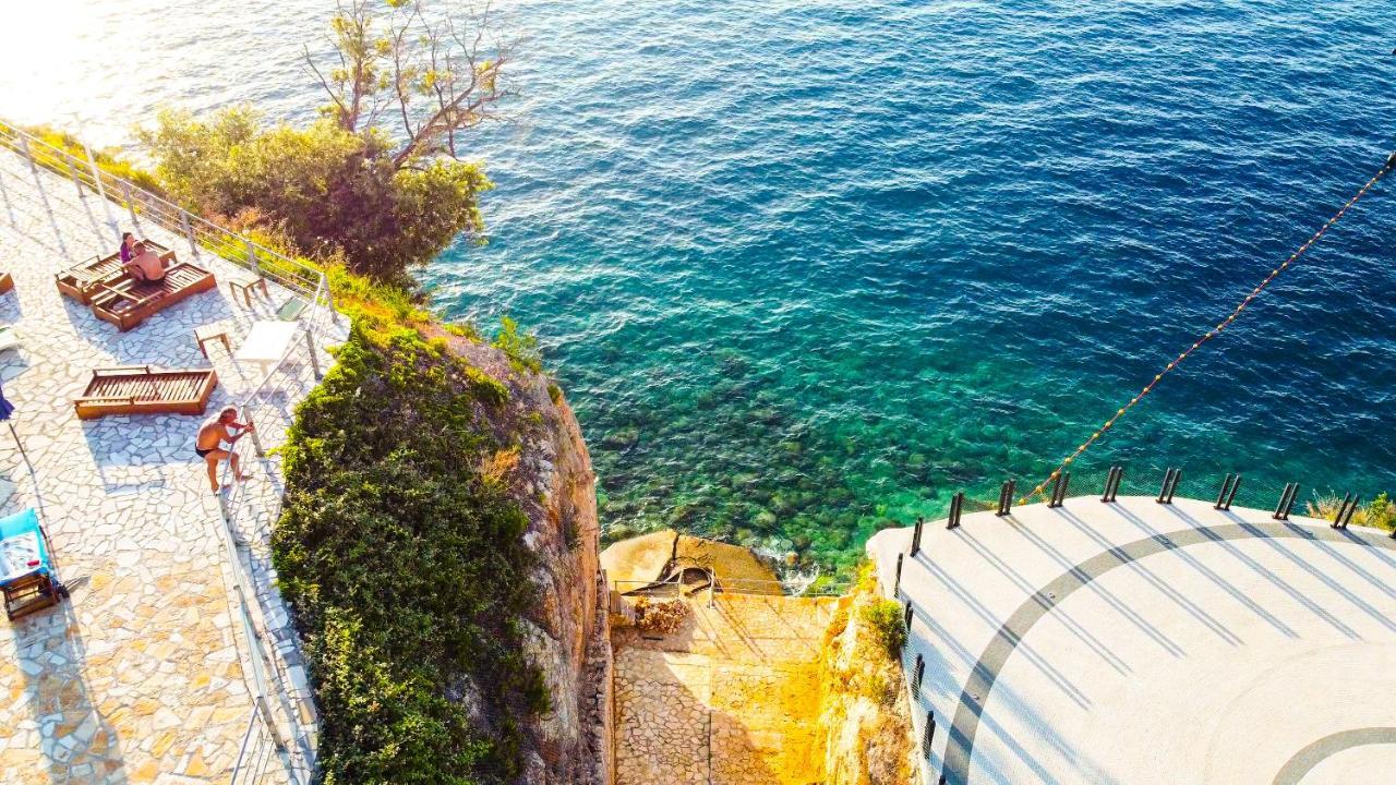 Villa Amos At Aquamarine Residence Vlorë Εξωτερικό φωτογραφία
