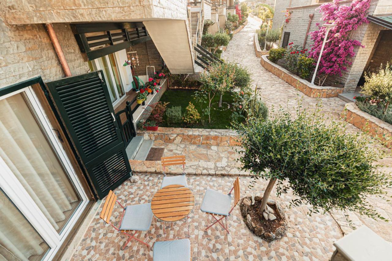 Villa Amos At Aquamarine Residence Vlorë Εξωτερικό φωτογραφία