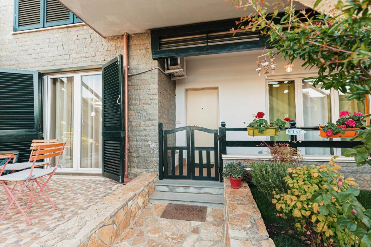 Villa Amos At Aquamarine Residence Vlorë Εξωτερικό φωτογραφία