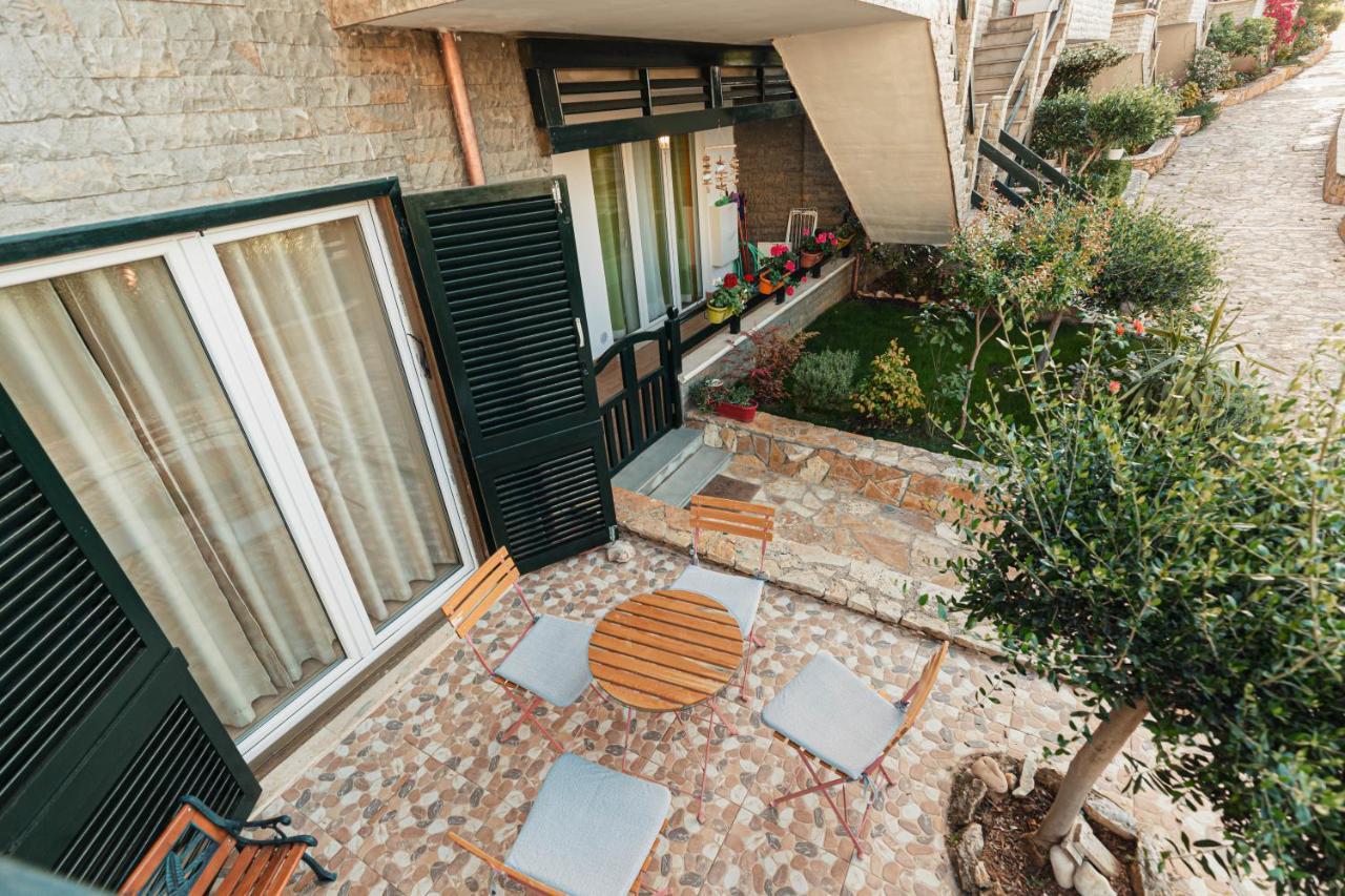 Villa Amos At Aquamarine Residence Vlorë Εξωτερικό φωτογραφία