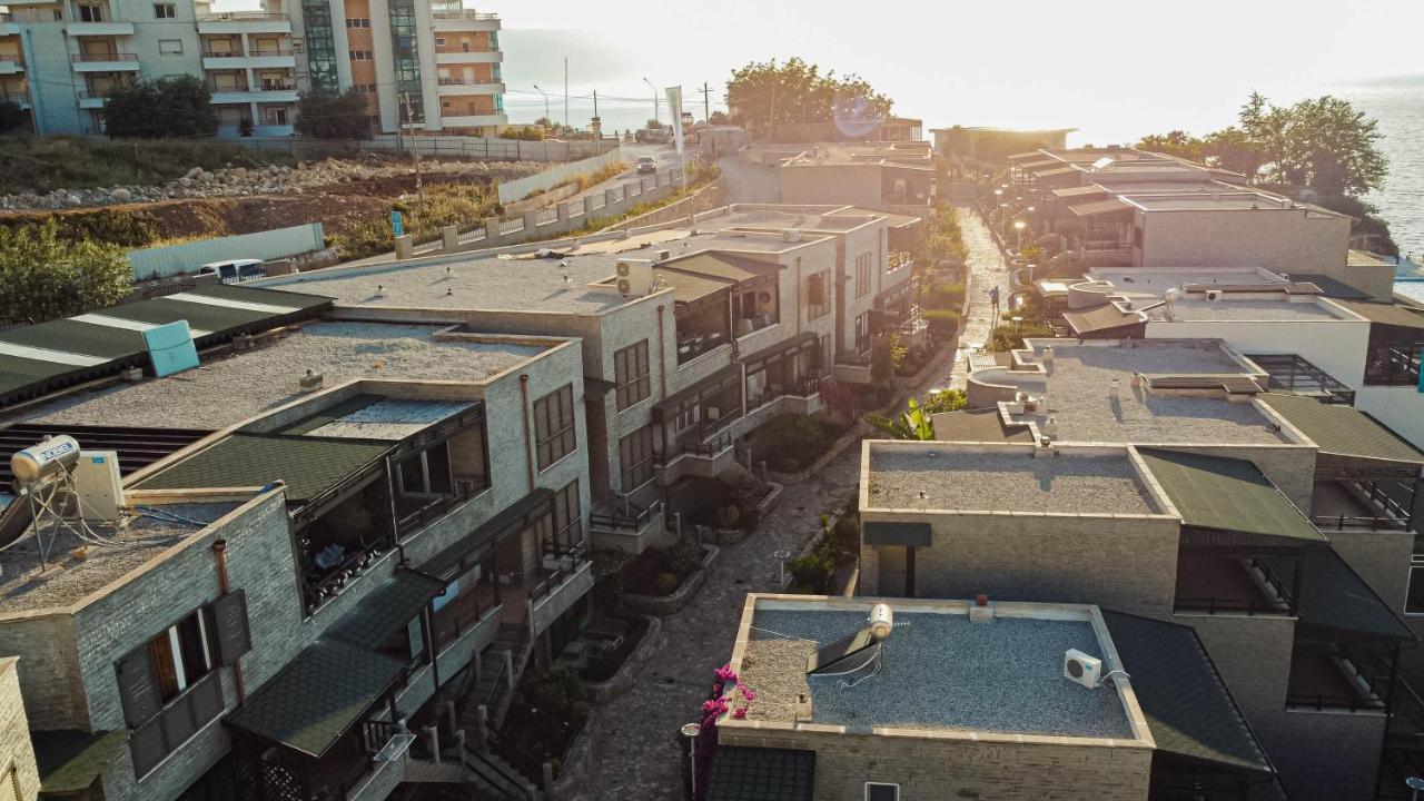 Villa Amos At Aquamarine Residence Vlorë Εξωτερικό φωτογραφία